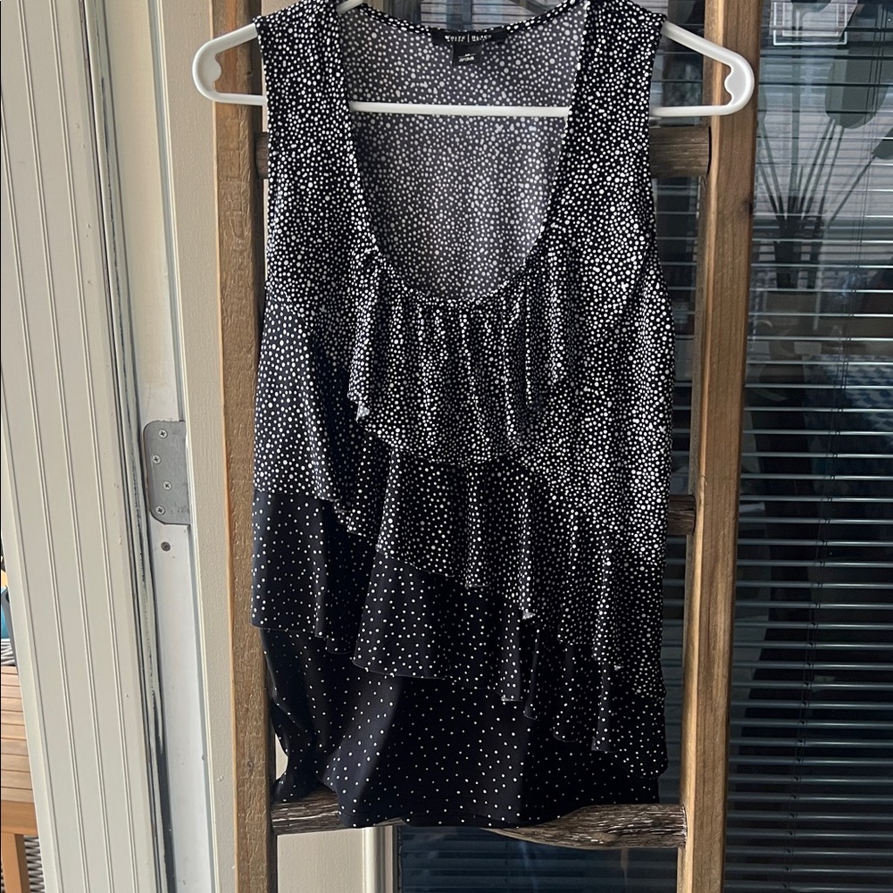 White House Black Market Black & White Polka Dot Ruffled Sleeveless Blouse